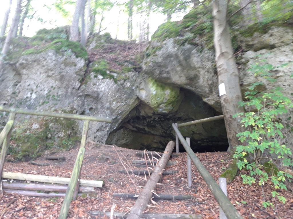 Reibertshöhle